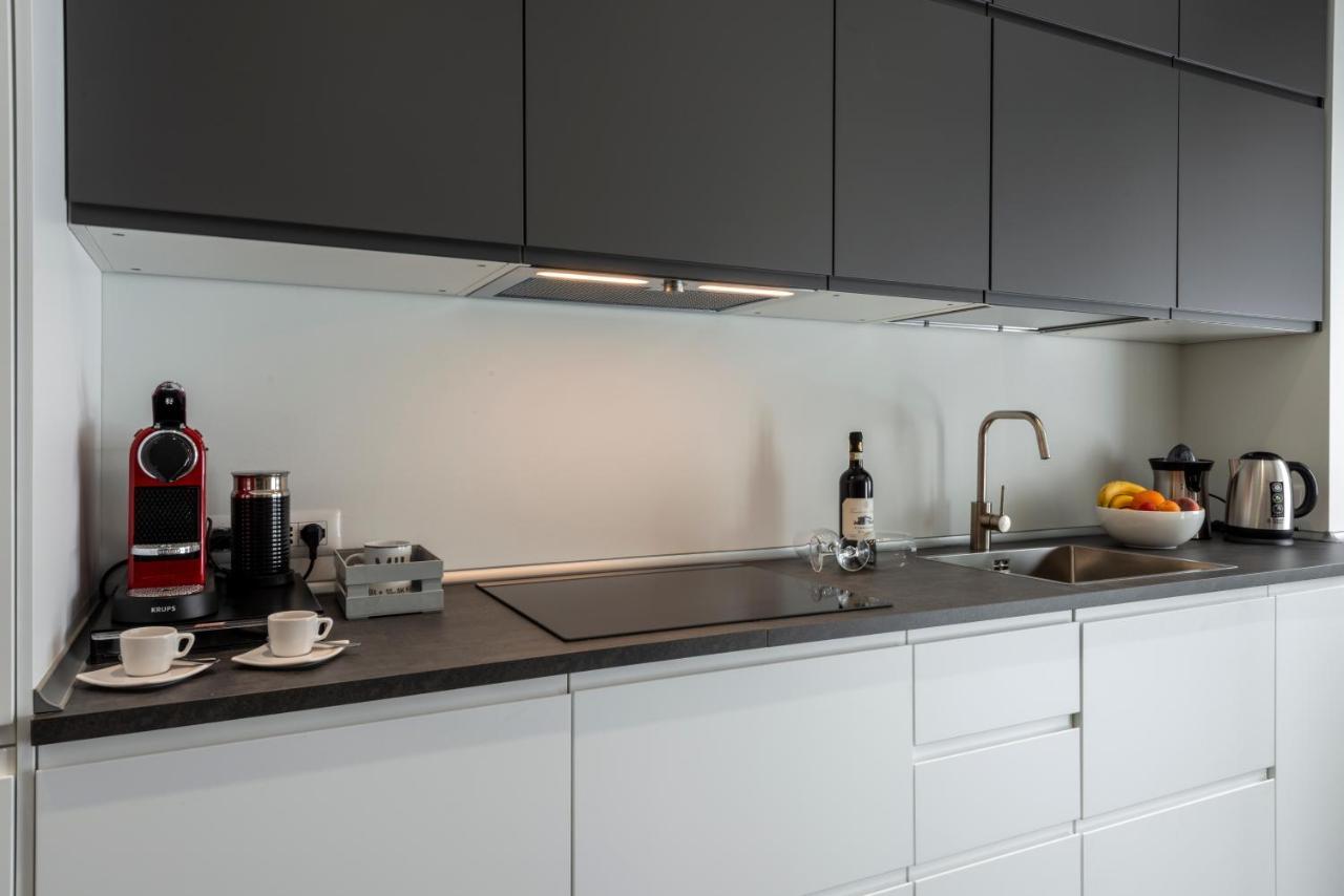 Bnbutler Arena 35 - Navigli Apartment Milano Exterior foto